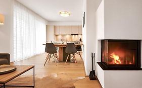 die Tauplitz Lodges - Bergblick Lodge B1 by AA Holiday Homes